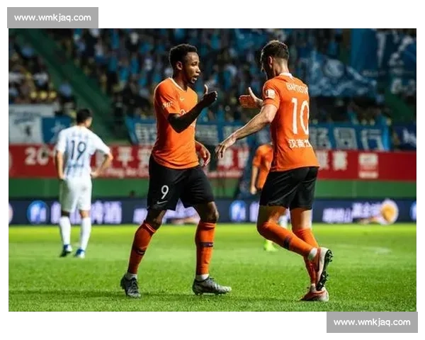 中超焦点战重庆斯威迎战广州恒大争夺关键三分走势解析前瞻看点全